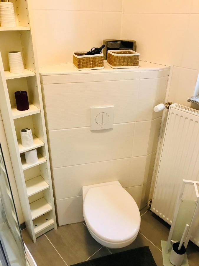 הומבורג Top Renoviertes Apartement In Bester Lage Von Homburg- 5 Fussminuten Zur Uniklinik מראה חיצוני תמונה